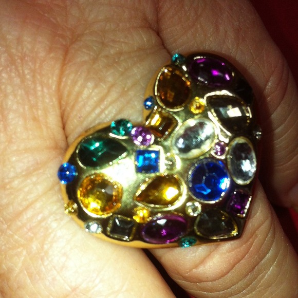 KA62 Large embellished heart design pieces - Picture 3 of 4