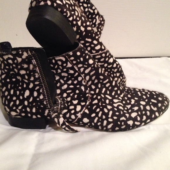 Dolce vita booties