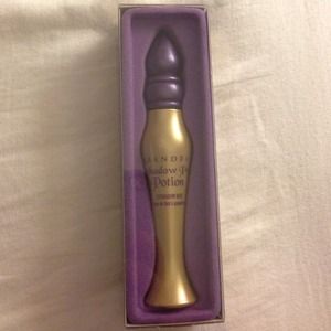 Urban Decay Eyeshadow Primer Potion