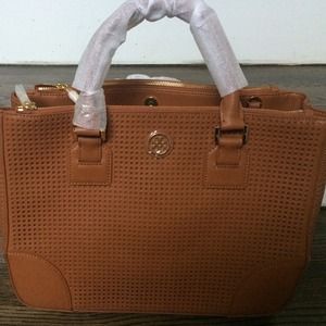 Tory Burch Robinson Perforated Double Zip Tote