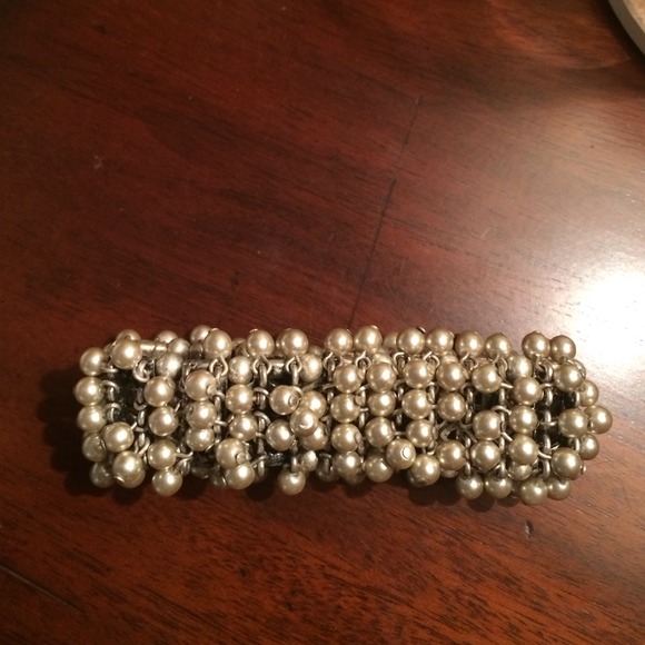 J. Crew Pearl bracelet