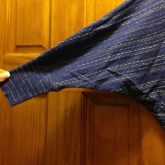 MUDD blue and silver top - Picture 2 of 4