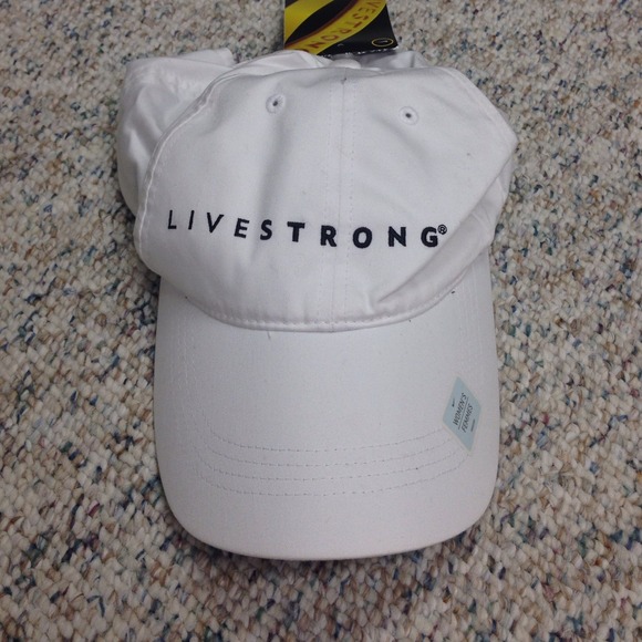 Livestrong Nike Hat NEW WITH TAGS