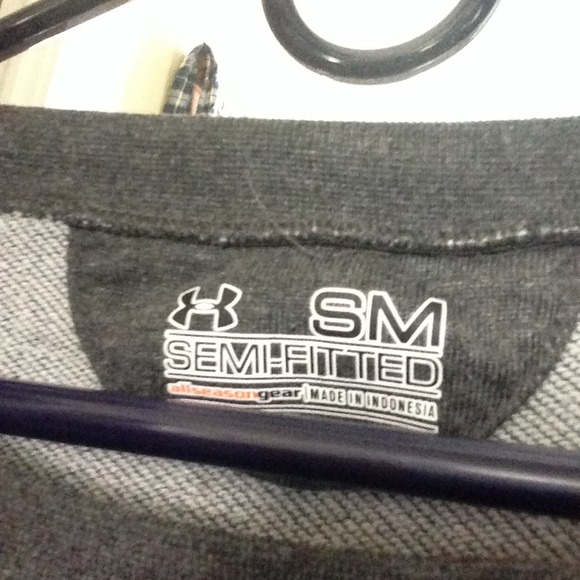 ✖️SOLD✖️ Under Armour Boatneck Tunic Sweatshirt - Picture 4 of 4