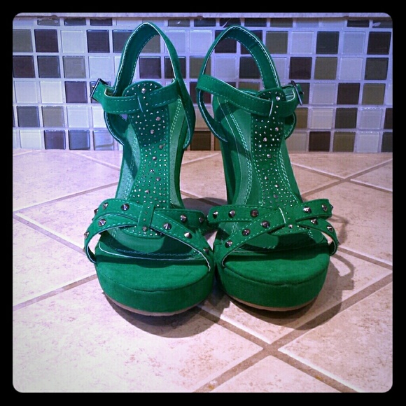 New green wedges....