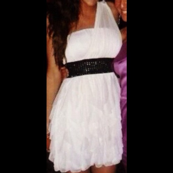 Flowy cocktail dress