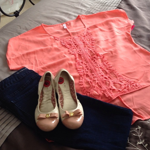 Oversized peach blouse