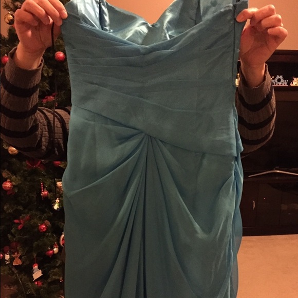 Blue Gown - Picture 3 of 4