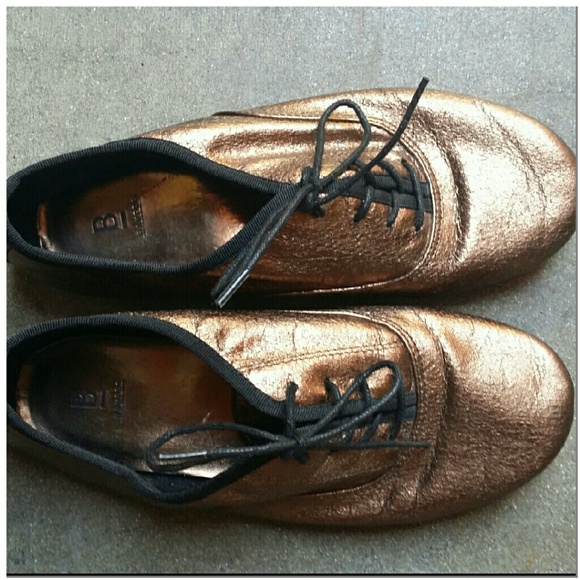 Bakers bronze sneakers