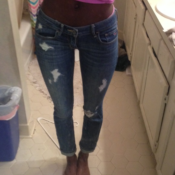 Hollister Denim - 💜SOLD💜Hollister distressed jeans