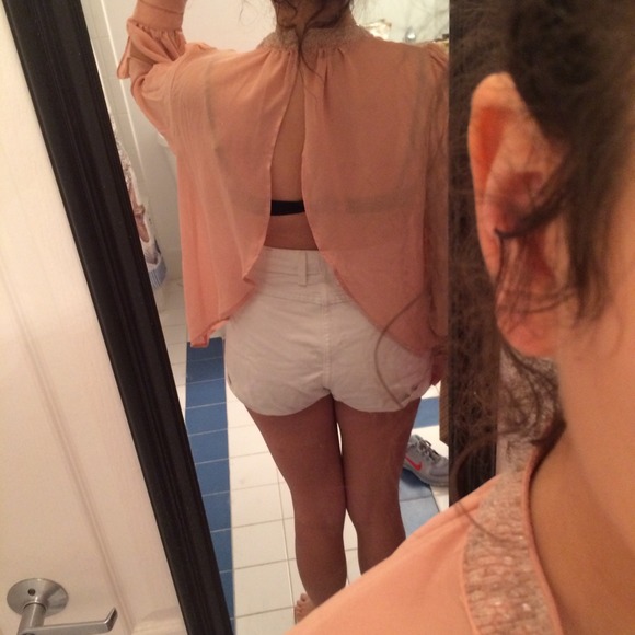 Pink long sleeved blouse - Picture 4 of 4