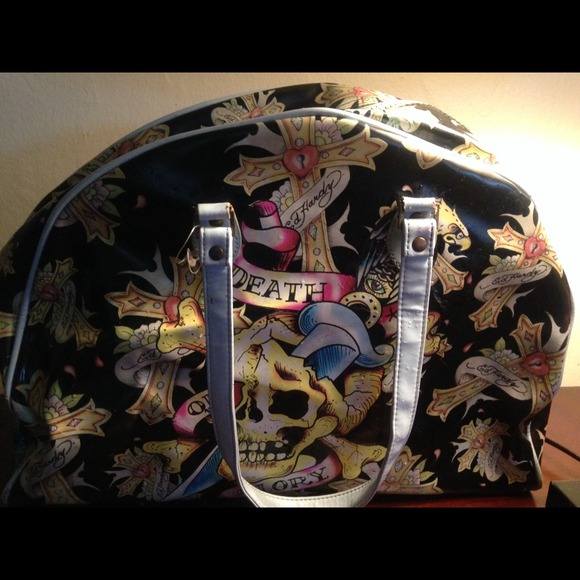 Authentic Ed Hardy handbag - Picture 2 of 4
