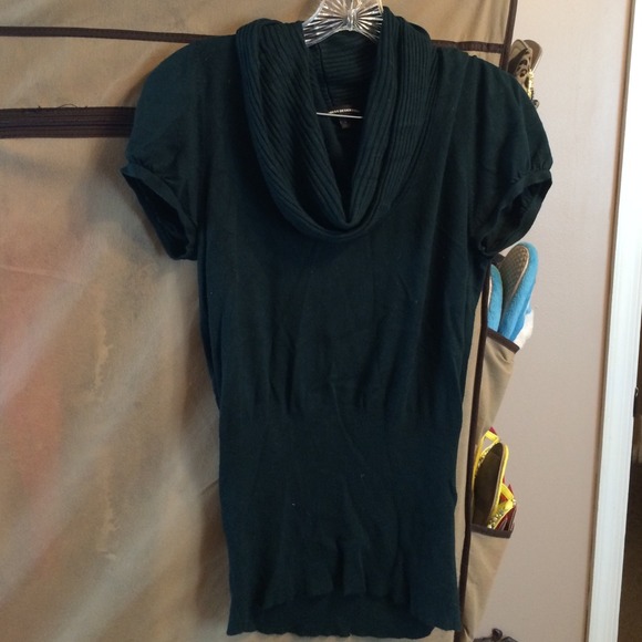 Express Design Studio Short Sleeved Turtleneck