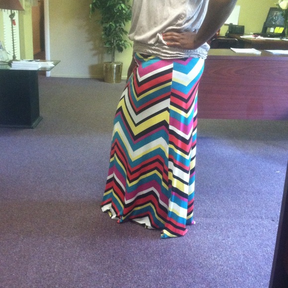 🎀Maxi Skirt (Plus Size) - Picture 2 of 3