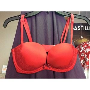 32D Very Sexy Victorias Secret Push-Up Bra