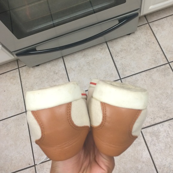 Brown vintage Coach shoes - Picture 2 of 4