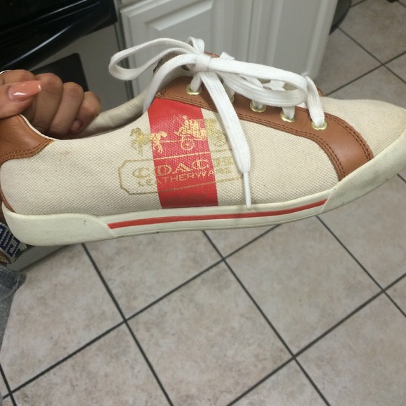 Brown vintage Coach shoes - Picture 4 of 4