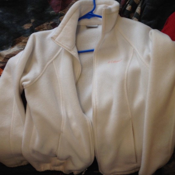 Too small - Picture 1 of 1