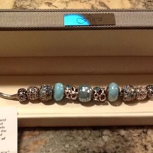 FIORA MURANO BEADED BRACELET