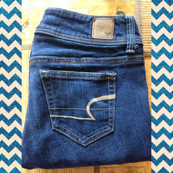Size 2 Regular American Eagle Slim Boot Jeans