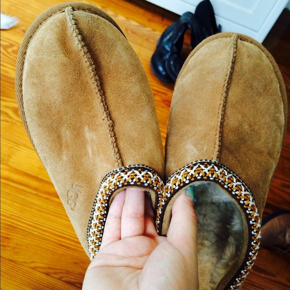 ❌SOLD❌Ugg exclusive Tasman slipper!