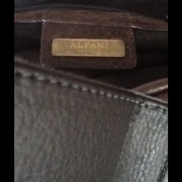 Purse - Picture 2 of 3