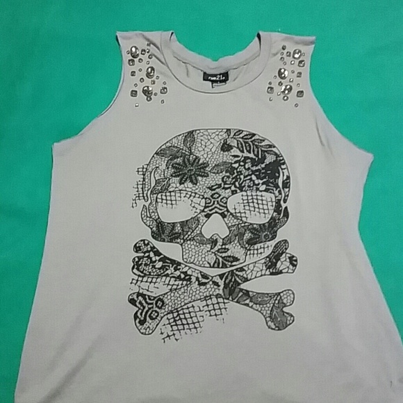 Skull Tank