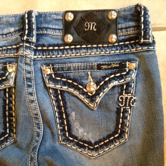 SOLD to consignment! - Picture 3 of 4