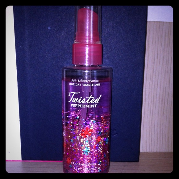 Bath and Body Works Twisted Peppermint body mist