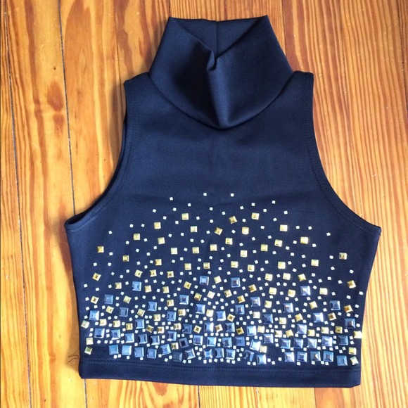 Studded crop top!