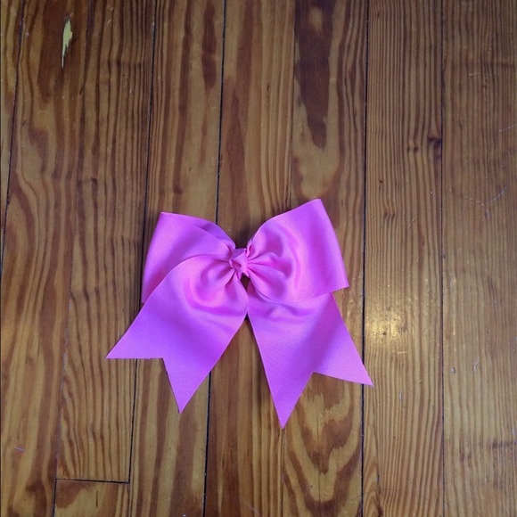 Pink hair bow