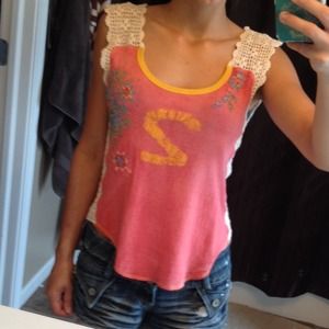 Small pink tank top
