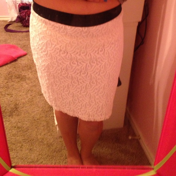 White lace skirt