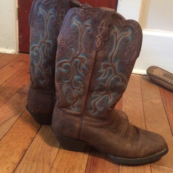 Justin reel swirl boots