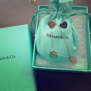 Tiffany earrings and neckless