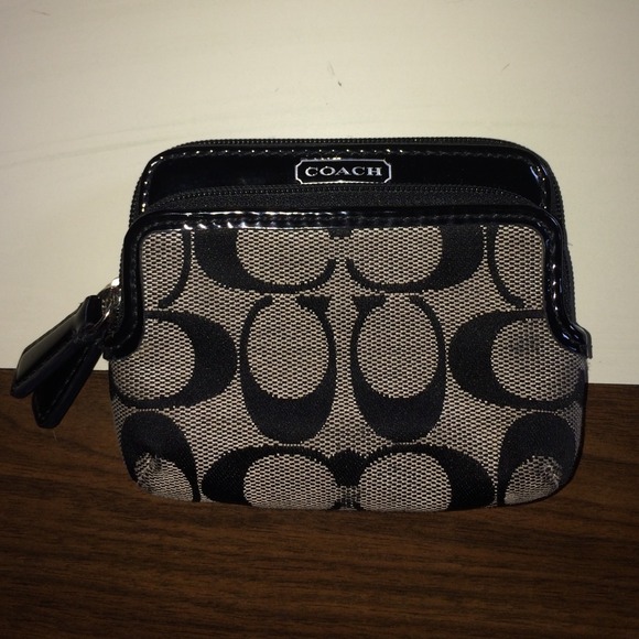 COACH wallet (black and gray)