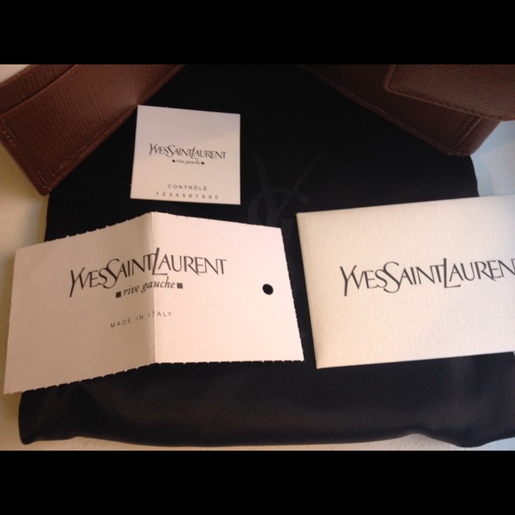 💯%YSL leather wallet - Picture 4 of 4