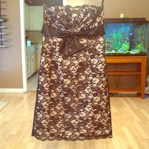 TIMELESS!!  Black lace strapless dress