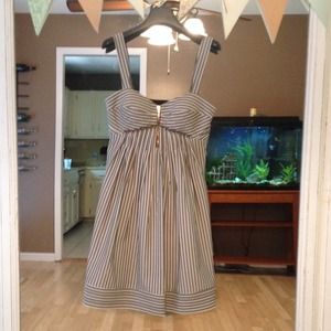 Jessica Simpson dress