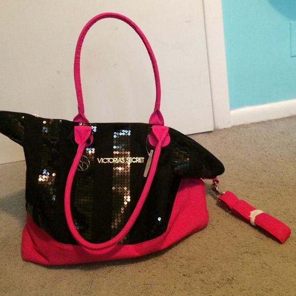Victoria's Secret tote bag---NWT