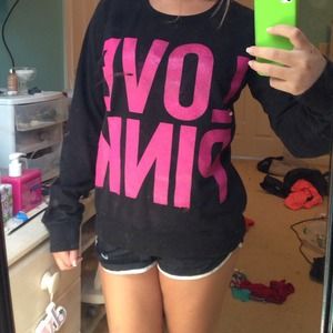 Love pink sweatshirt