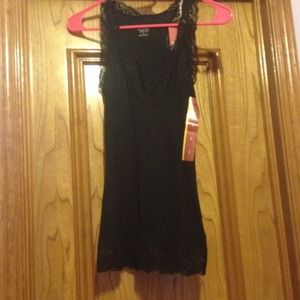 Black Mossimo Lacey tank