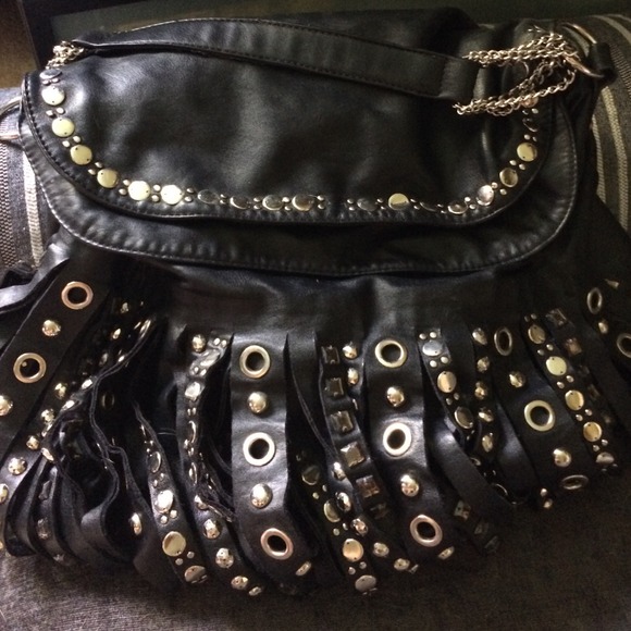 Nicole lee black and silver bag
