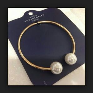 Zara Pearls Chocker Necklace