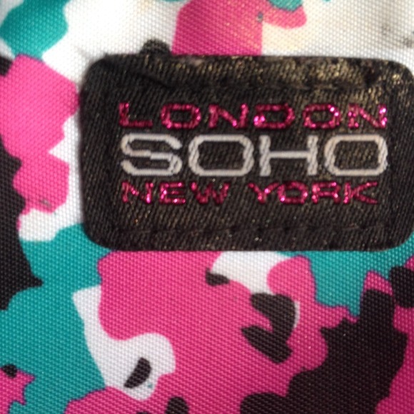 Makeup bag - Picture 2 of 4