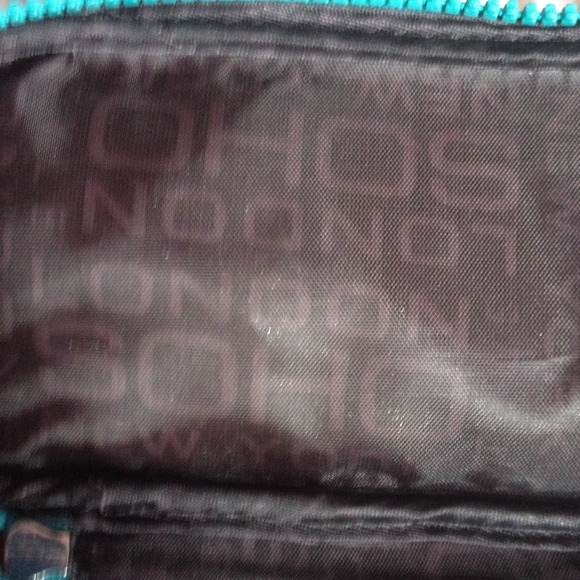 Makeup bag - Picture 4 of 4