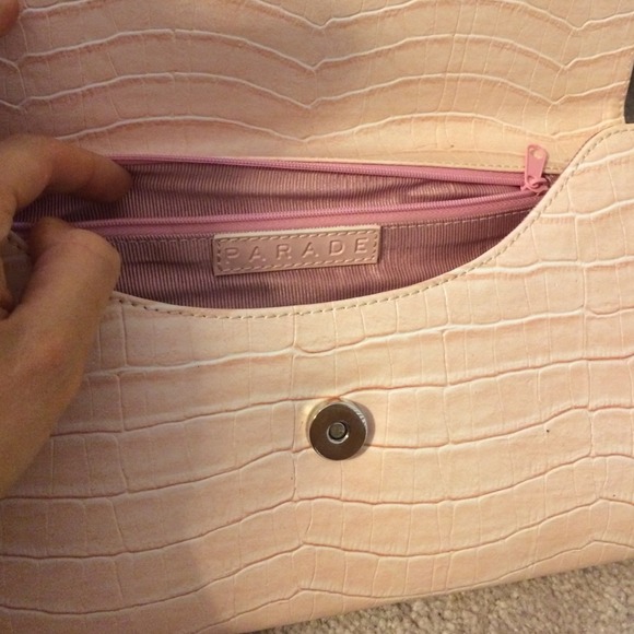 Pink Faux Crocodile Clutch with snap closure - Picture 3 of 3