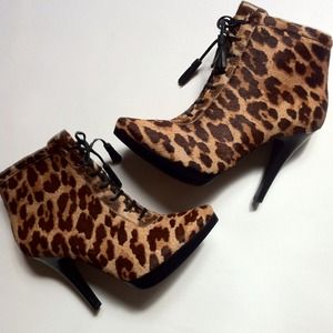 Steve Madden pony hair booties