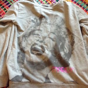 Marilyn Monroe pullover