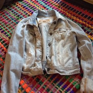 Well worn cropped hollister denim jacket